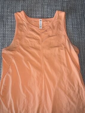 Athleta Peach Scoop Neck Tank